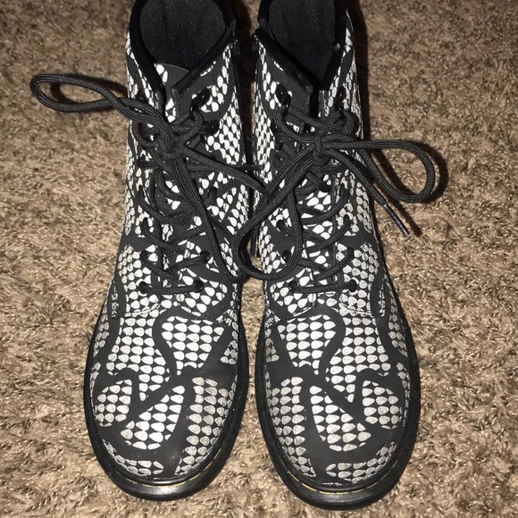 Dr. Martens Shoes - Dr Martens